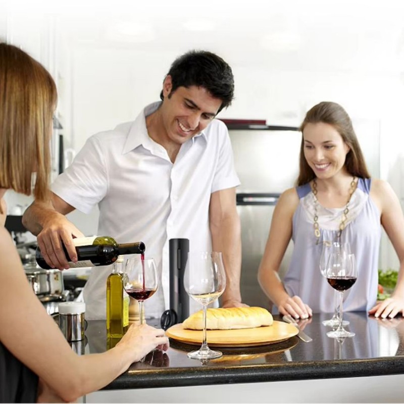 فتاحة زجاجات نبيذ كهربائية أوت - مراجعة Wine Opener Electric وسعره